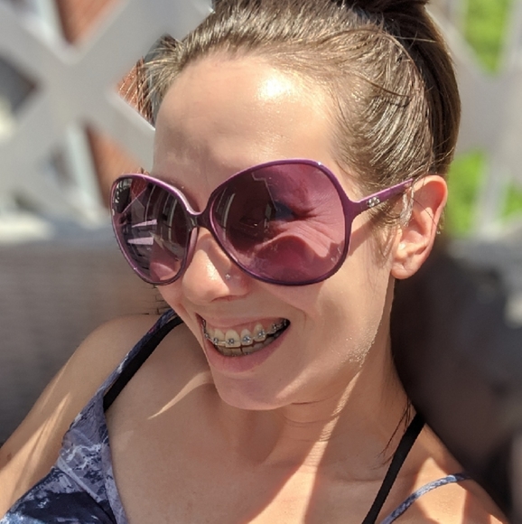 Meet your Posher, France - Picture 1 of 1